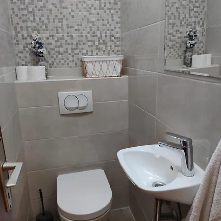 Harmony Apartment Split